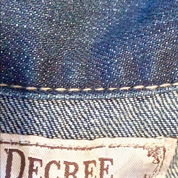 Jean jacket - Picture 3 of 5